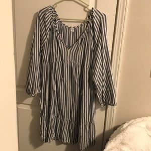 Old Navy Blue White Striped Long Blouse PLUS SIZE